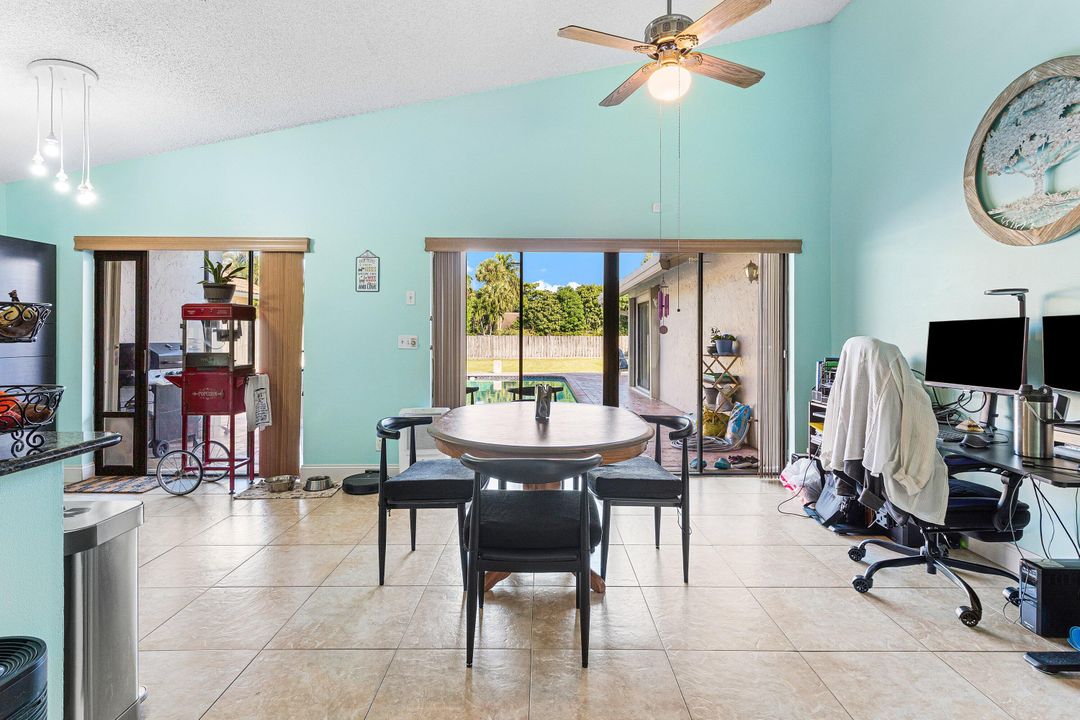 For Sale: $1,275,000 (4 beds, 2 baths, 1964 Square Feet)