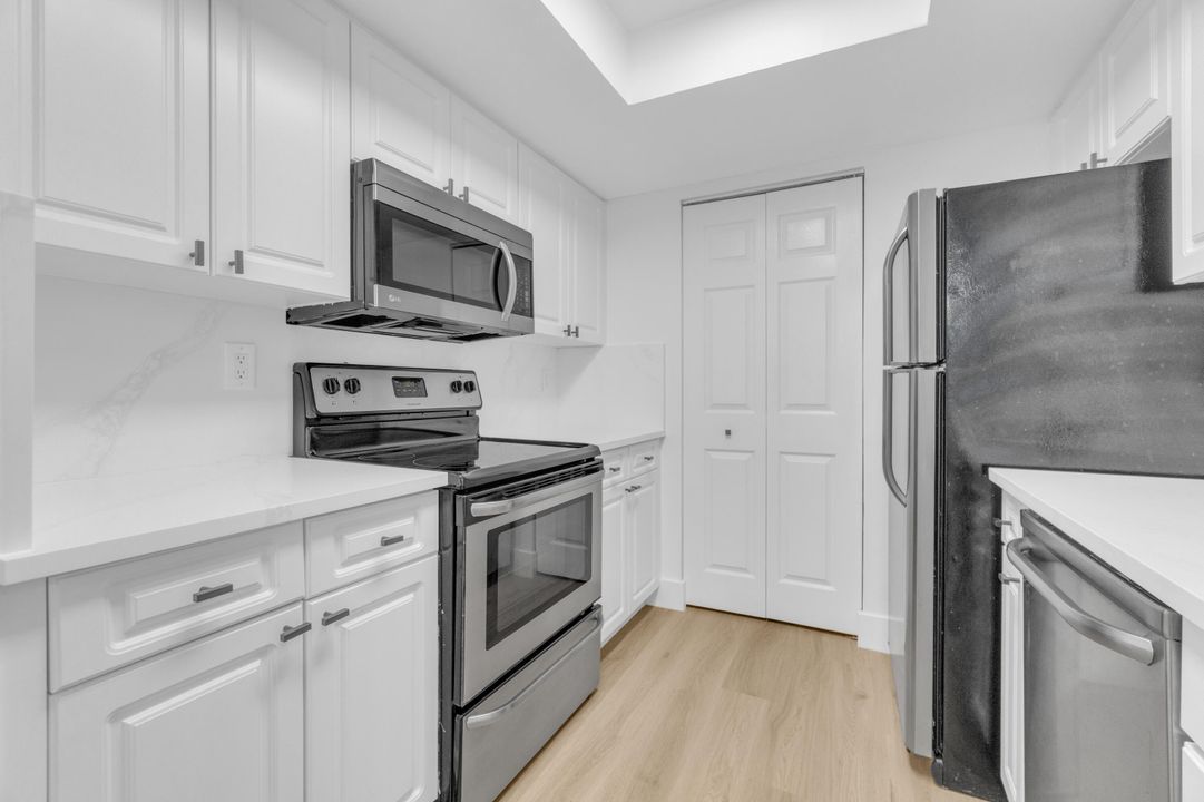 For Rent: $2,550 (3 beds, 2 baths, 1173 Square Feet)