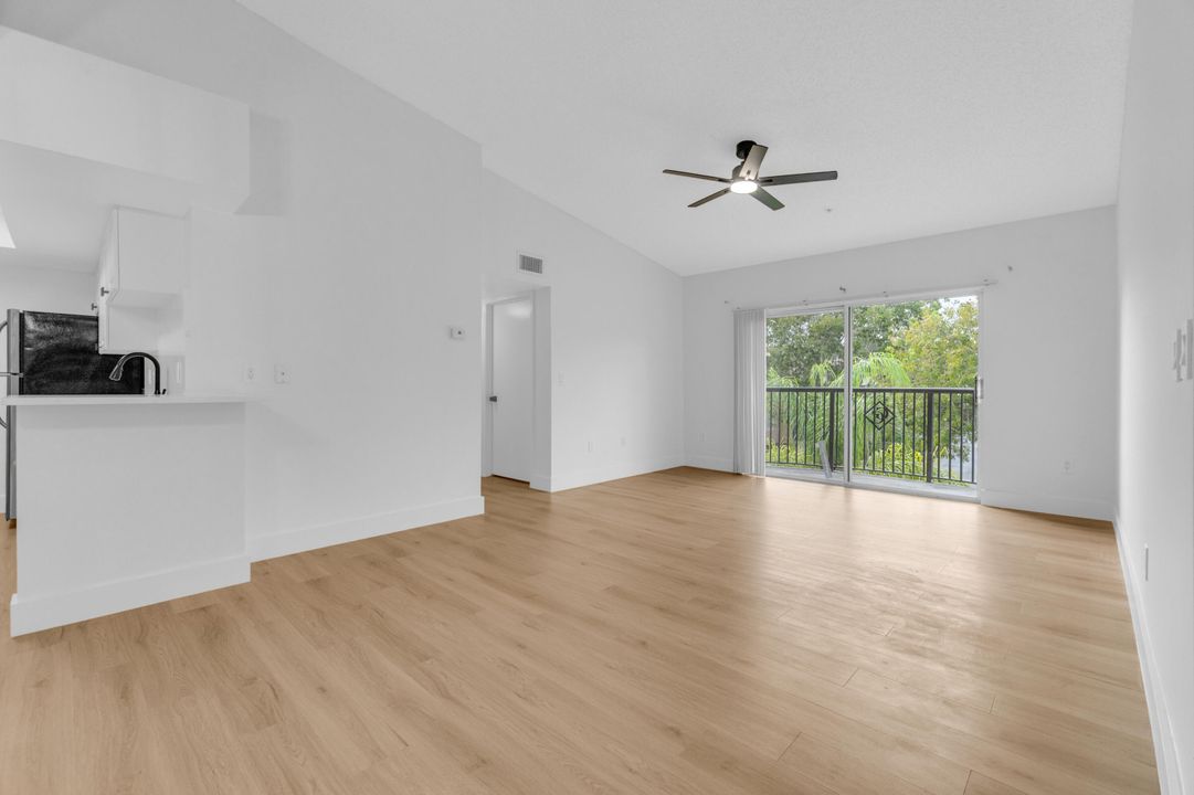 For Rent: $2,550 (3 beds, 2 baths, 1173 Square Feet)