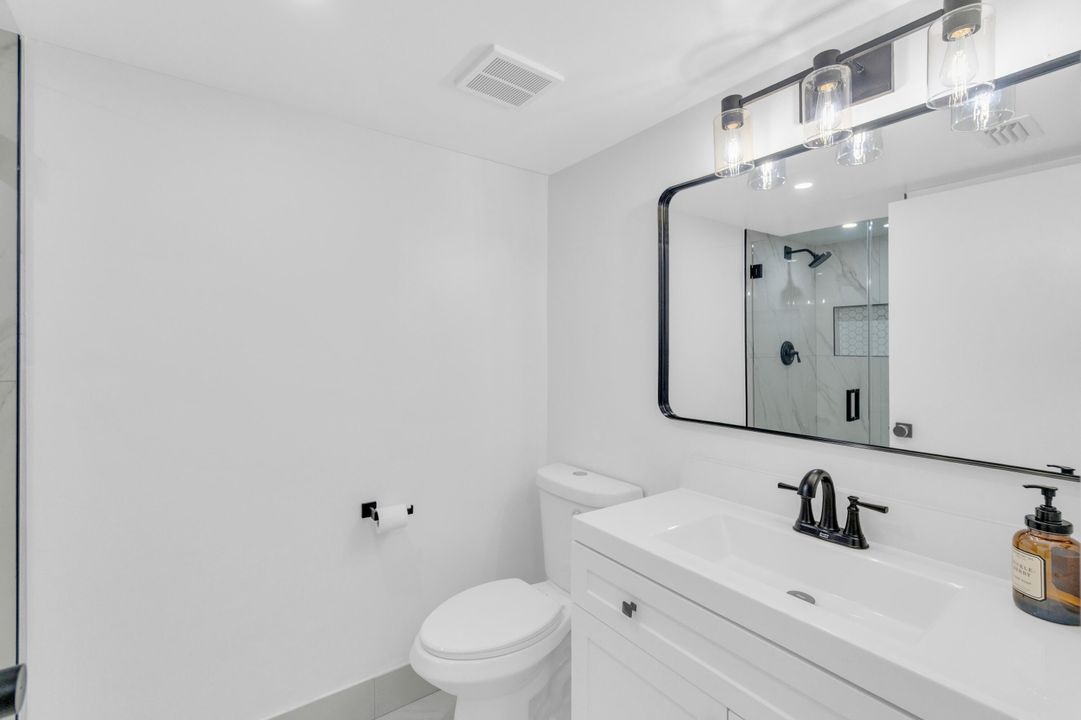 For Rent: $2,550 (3 beds, 2 baths, 1173 Square Feet)