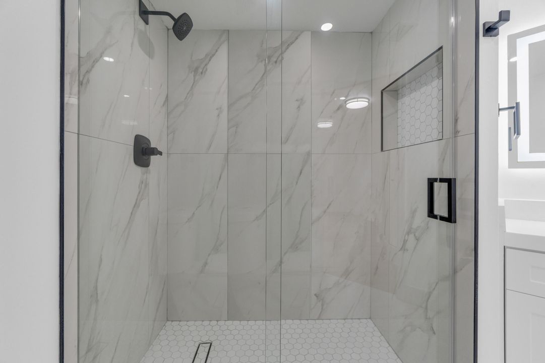 For Rent: $2,550 (3 beds, 2 baths, 1173 Square Feet)