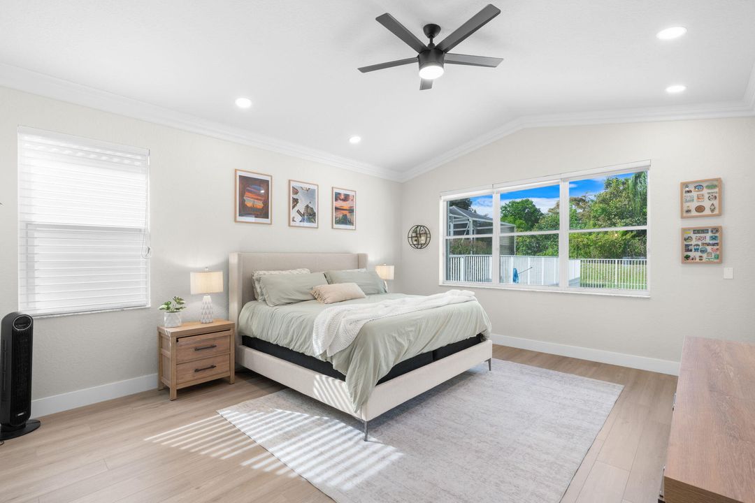 Activo con contrato: $985,000 (4 camas, 2 baños, 2339 Pies cuadrados)