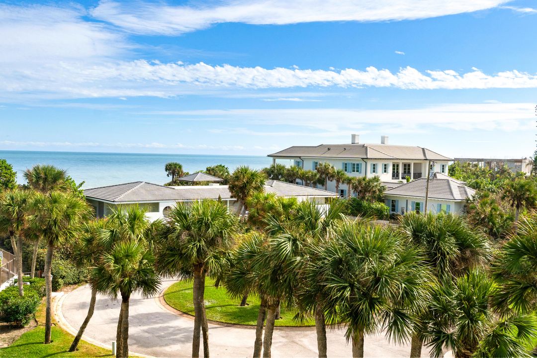 For Rent: $9,000 (2 beds, 2 baths, 1300 Square Feet)