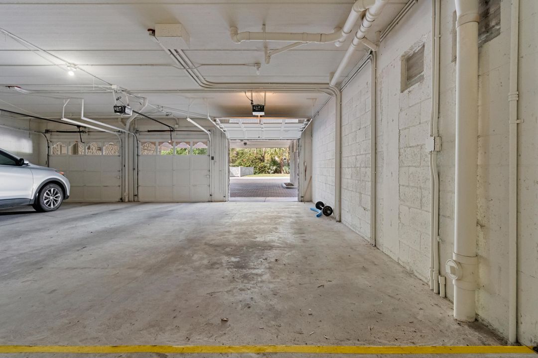 For Rent: $9,000 (2 beds, 2 baths, 1300 Square Feet)