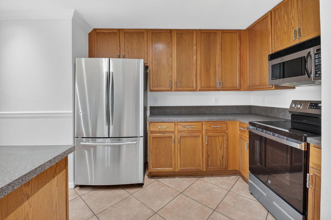 For Sale: $495,000 (3 beds, 2 baths, 1608 Square Feet)