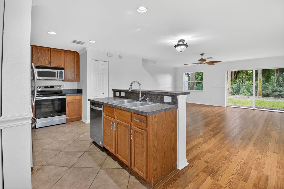 For Sale: $495,000 (3 beds, 2 baths, 1608 Square Feet)