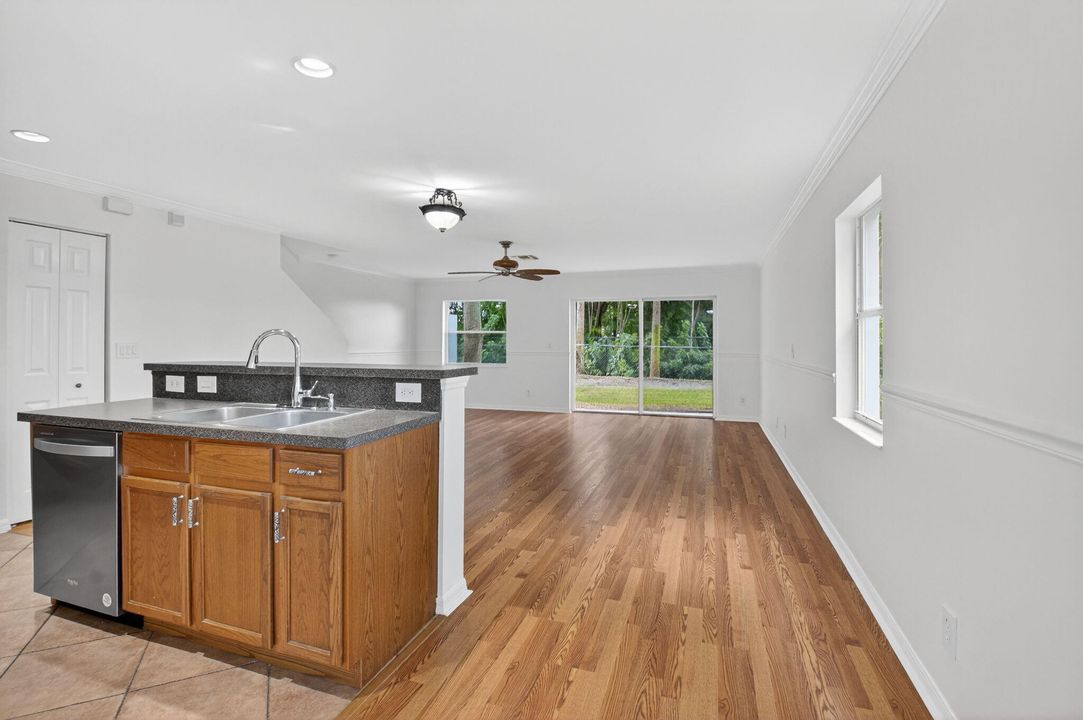 For Sale: $495,000 (3 beds, 2 baths, 1608 Square Feet)