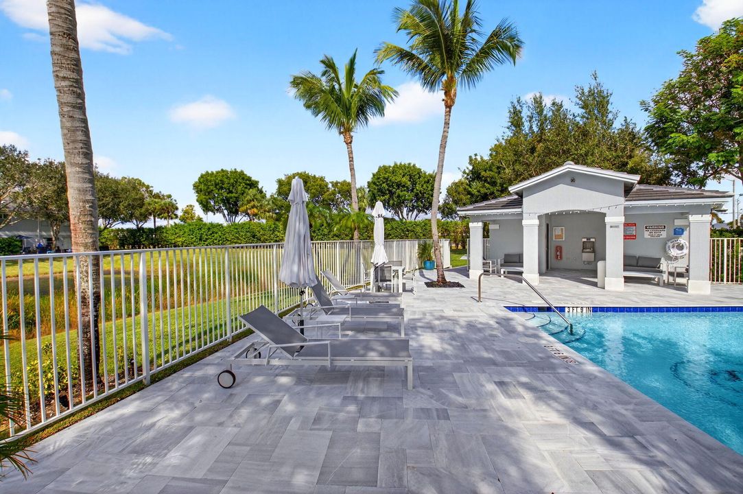 For Sale: $495,000 (3 beds, 2 baths, 1608 Square Feet)