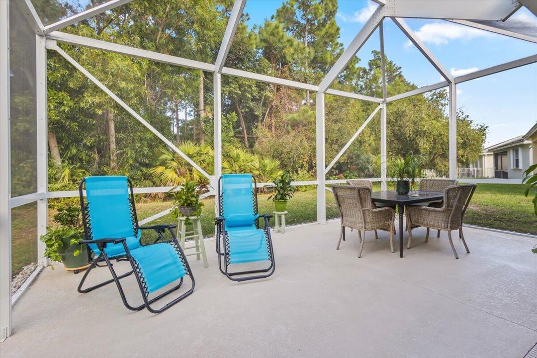 Active With Contract: $339,000 (3 beds, 2 baths, 1552 Square Feet)