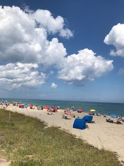 В аренду: $10,500 (3 спален, 2 ванн, 1680 Квадратных фут)