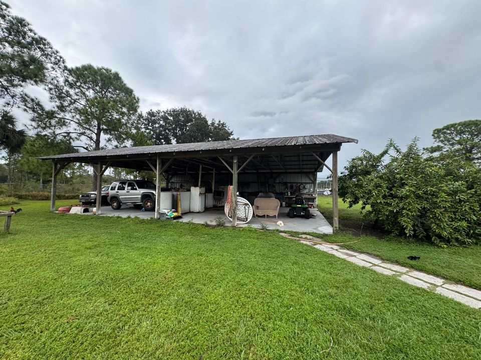 For Sale: $340,000 (3 beds, 2 baths, 2356 Square Feet)