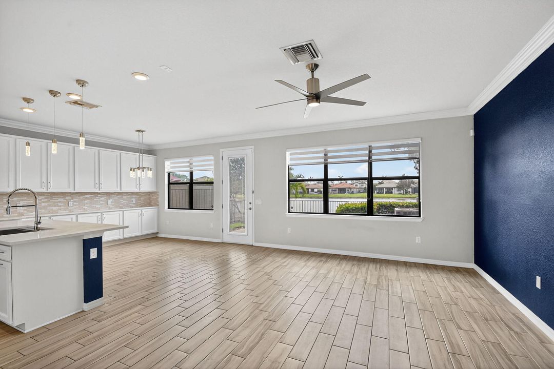 For Sale: $574,849 (3 beds, 2 baths, 1884 Square Feet)