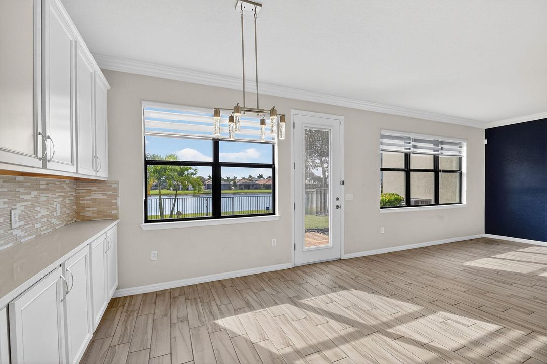 For Sale: $574,849 (3 beds, 2 baths, 1884 Square Feet)