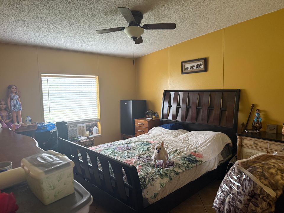 For Sale: $340,000 (3 beds, 2 baths, 2356 Square Feet)