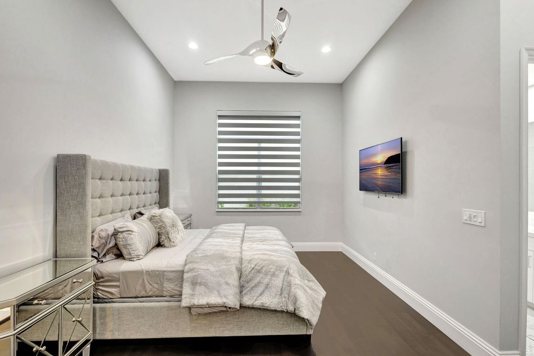 En Venta: $3,699,000 (4 camas, 4 baños, 4228 Pies cuadrados)