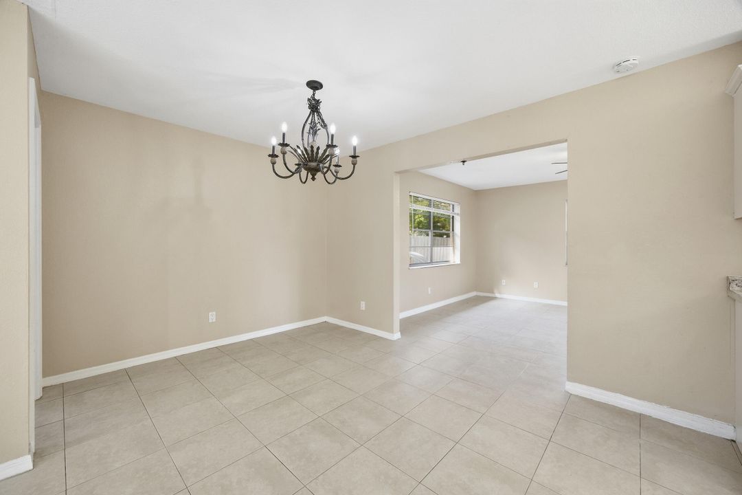 En Venta: $325,000 (3 camas, 2 baños, 1654 Pies cuadrados)