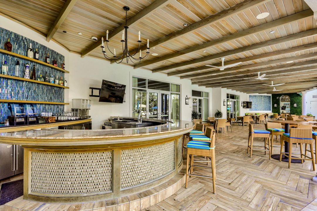 En Venta: $3,699,000 (4 camas, 4 baños, 4228 Pies cuadrados)