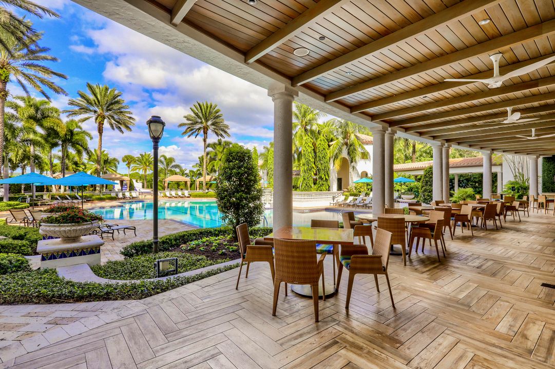 En Venta: $3,699,000 (4 camas, 4 baños, 4228 Pies cuadrados)