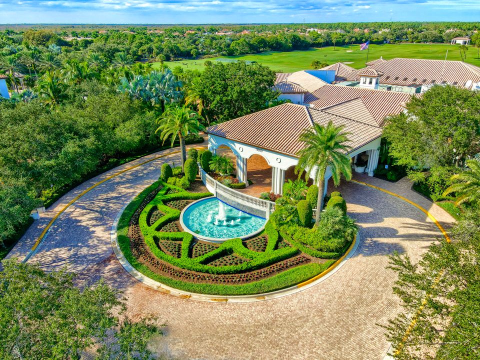 En Venta: $3,699,000 (4 camas, 4 baños, 4228 Pies cuadrados)