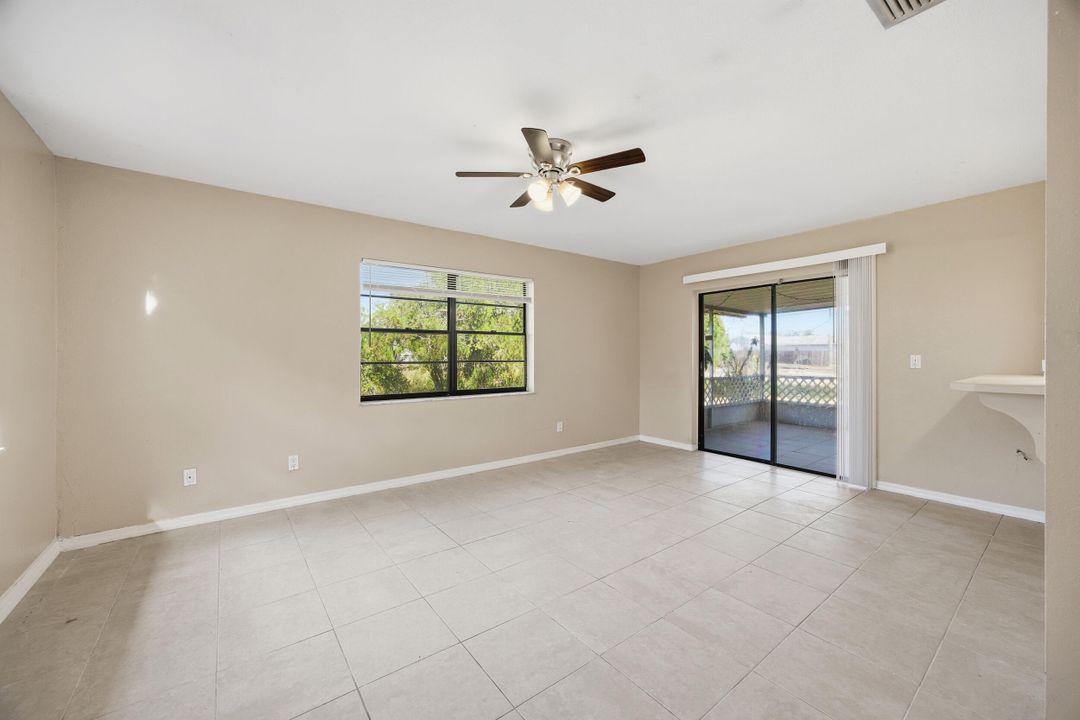 En Venta: $325,000 (3 camas, 2 baños, 1654 Pies cuadrados)