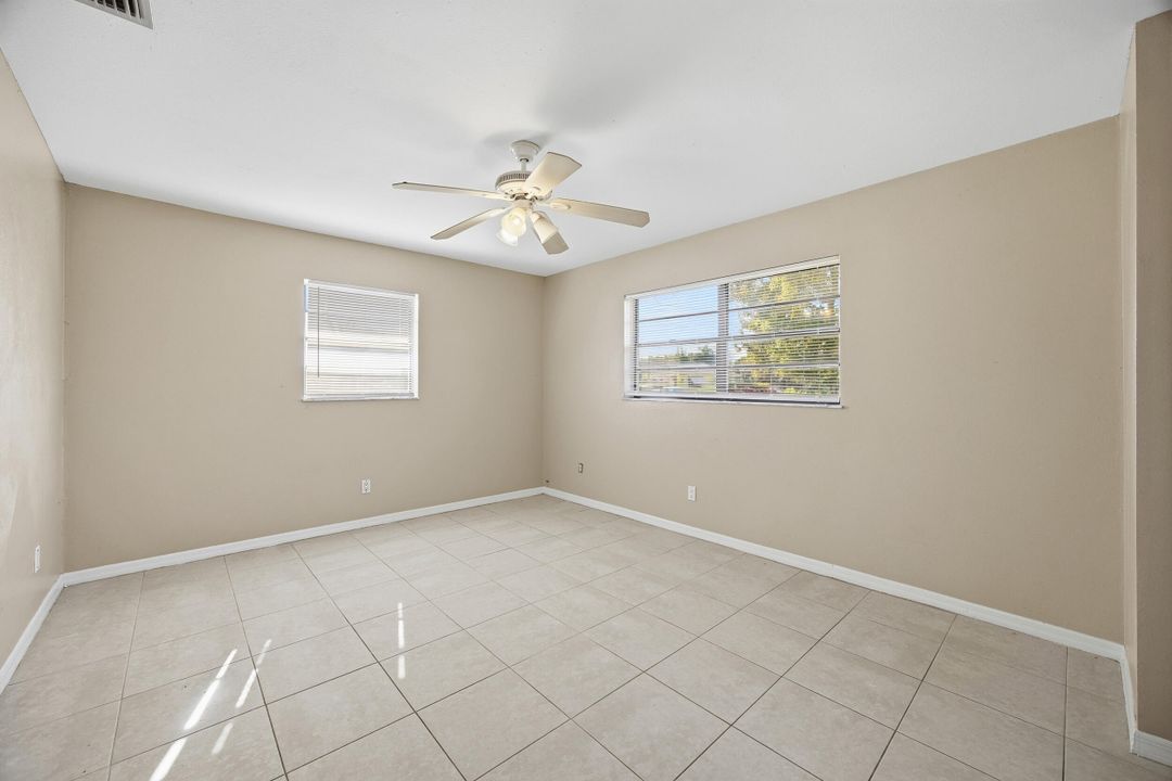 En Venta: $325,000 (3 camas, 2 baños, 1654 Pies cuadrados)