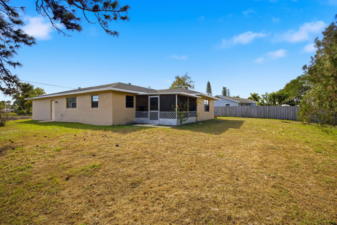 En Venta: $325,000 (3 camas, 2 baños, 1654 Pies cuadrados)