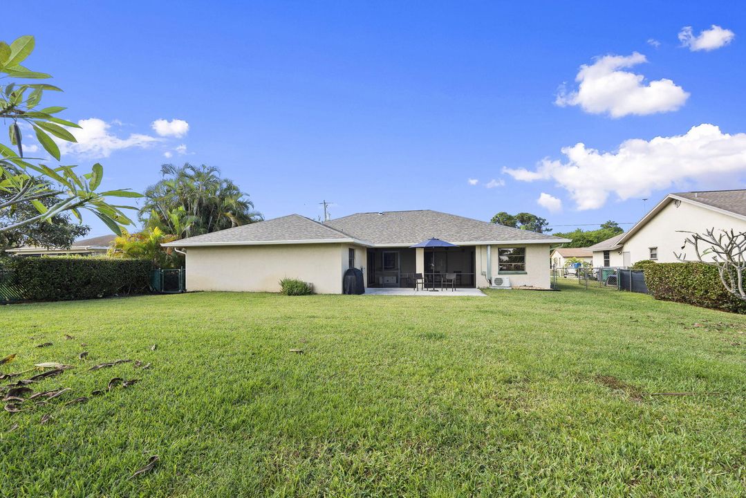 待售: $465,000 (3 贝兹, 2 浴室, 2146 平方英尺)