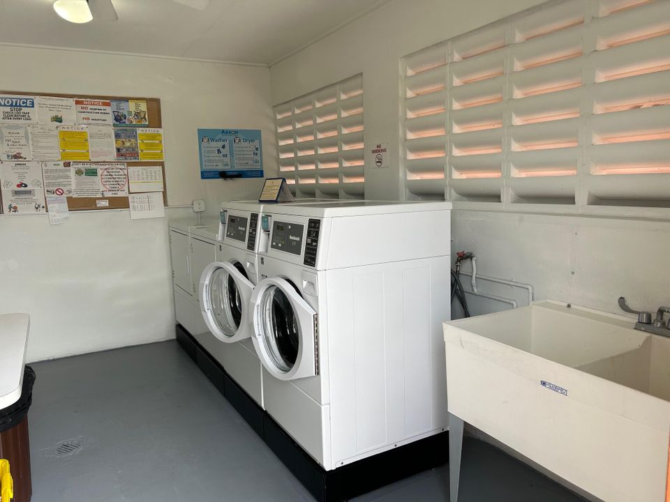 For Rent: $1,425 (1 beds, 1 baths, 611 Square Feet)