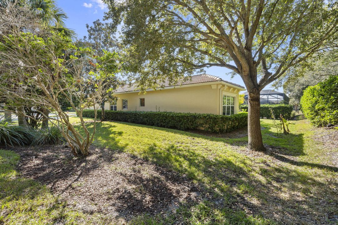 На продажу: $550,000 (3 спален, 2 ванн, 2412 Квадратных фут)