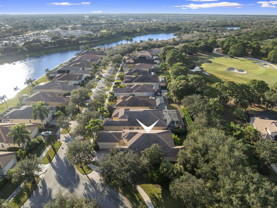 На продажу: $550,000 (3 спален, 2 ванн, 2412 Квадратных фут)