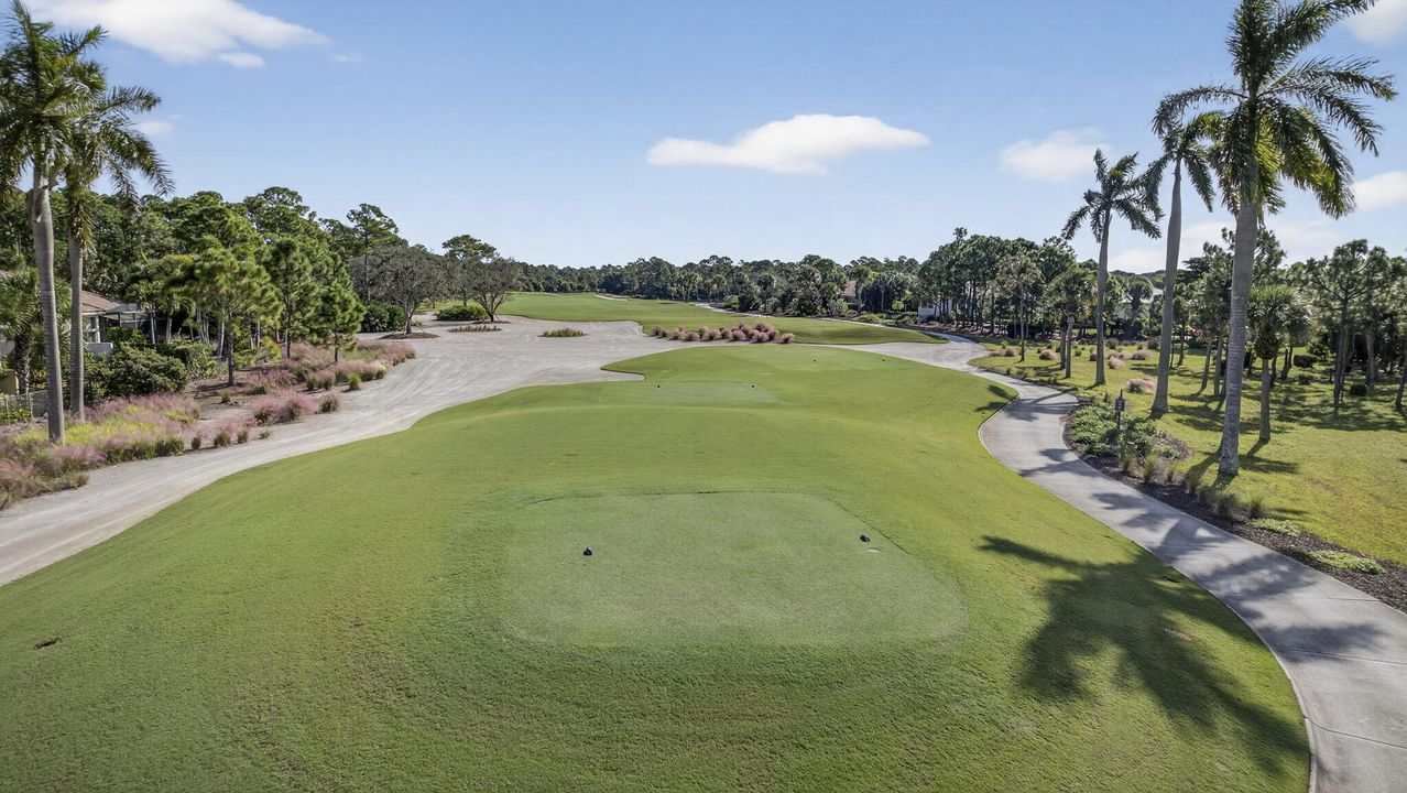 For Sale: $1,799,000 (3 beds, 3 baths, 2500 Square Feet)