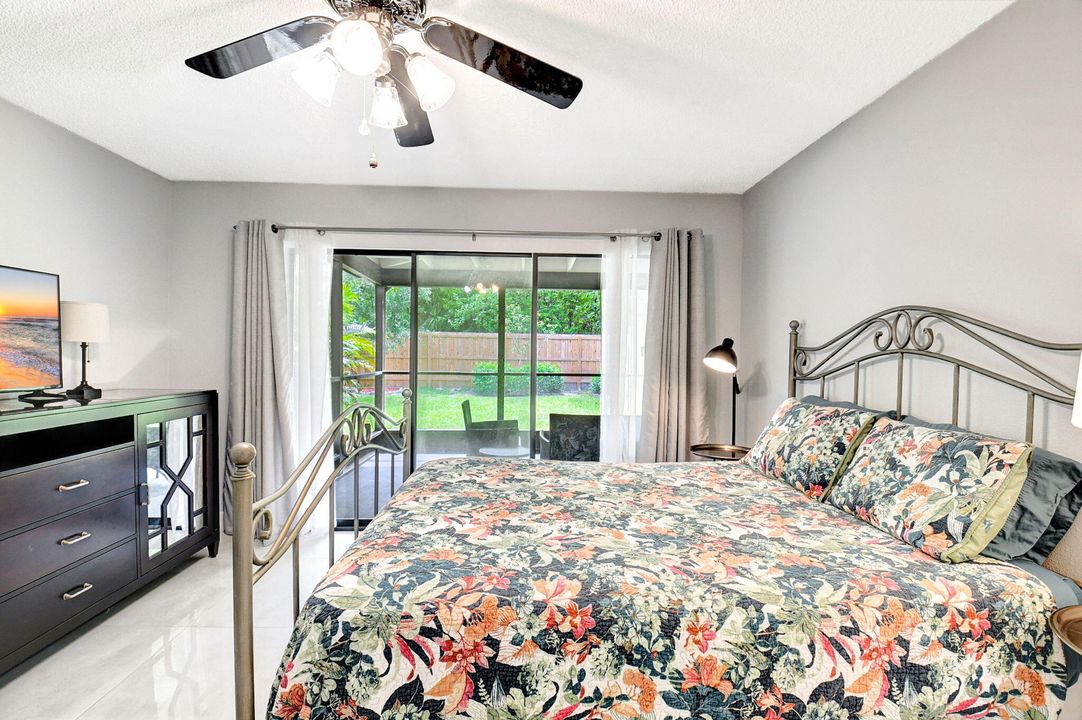 For Rent: $3,400 (3 beds, 2 baths, 1216 Square Feet)