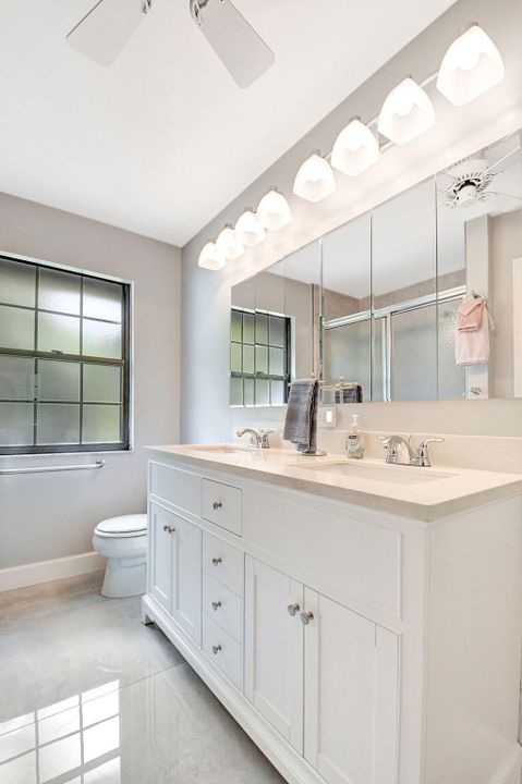 For Rent: $3,400 (3 beds, 2 baths, 1216 Square Feet)