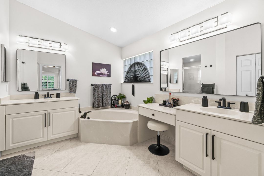 For Sale: $550,000 (3 beds, 2 baths, 2033 Square Feet)