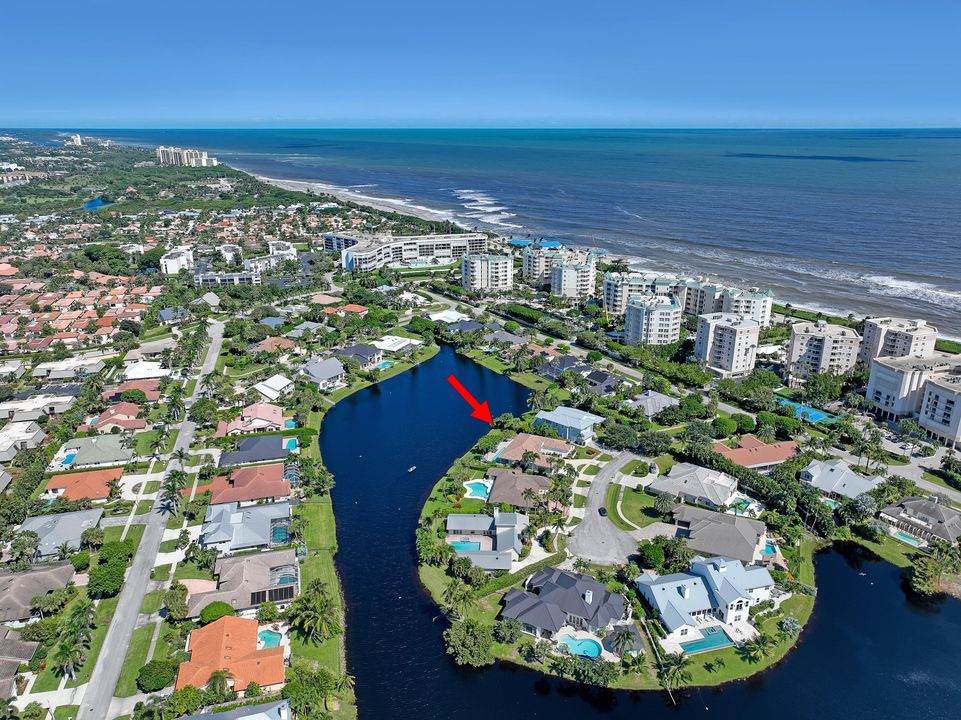 En Venta: $3,599,000 (4 camas, 3 baños, 3000 Pies cuadrados)