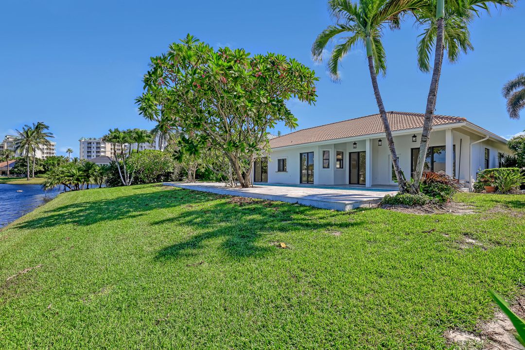 En Venta: $3,599,000 (4 camas, 3 baños, 3000 Pies cuadrados)