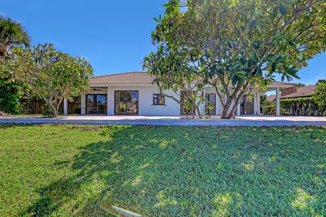 En Venta: $3,599,000 (4 camas, 3 baños, 3000 Pies cuadrados)