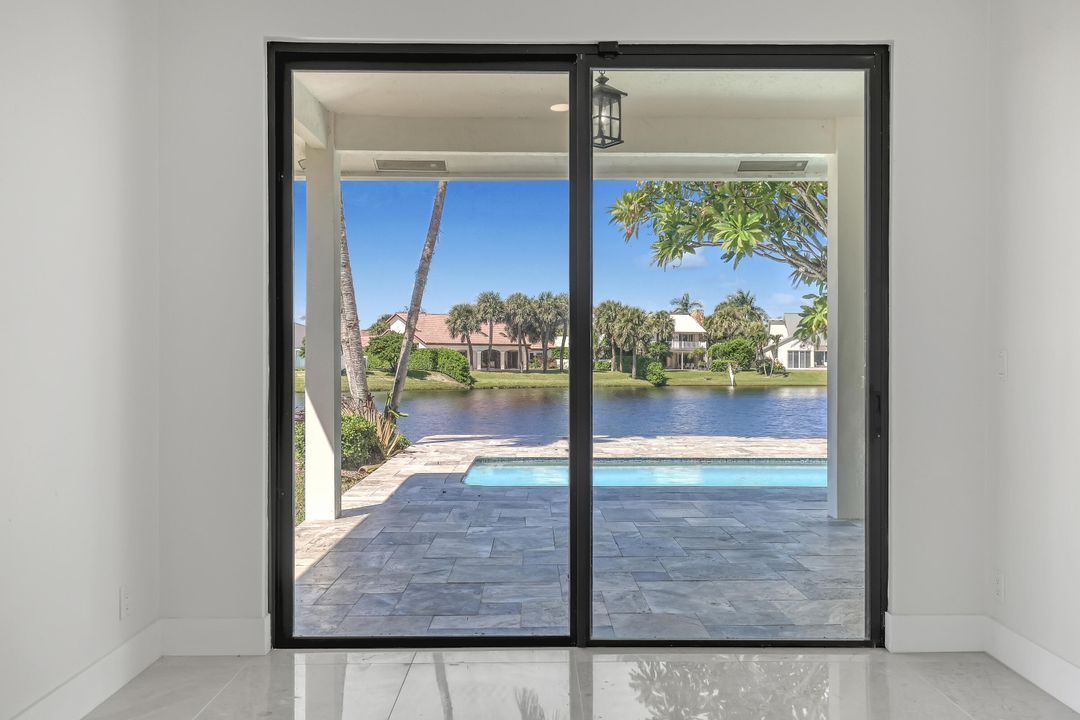 En Venta: $3,599,000 (4 camas, 3 baños, 3000 Pies cuadrados)