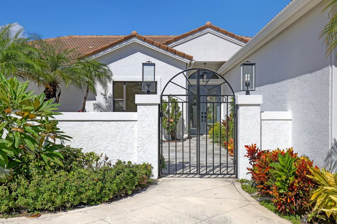 En Venta: $3,599,000 (4 camas, 3 baños, 3000 Pies cuadrados)