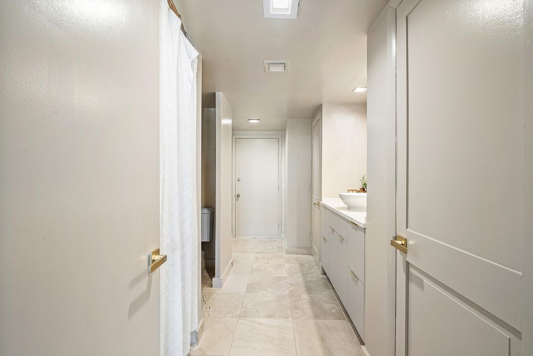 На продажу: $1,395,000 (4 спален, 4 ванн, 3003 Квадратных фут)