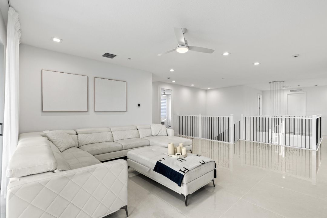 For Rent: $17,000 (6 beds, 6 baths, 5334 Square Feet)