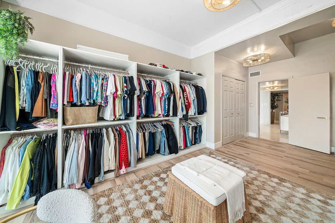 На продажу: $1,395,000 (4 спален, 4 ванн, 3003 Квадратных фут)