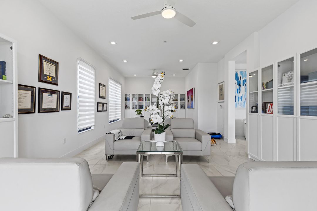 For Rent: $17,000 (6 beds, 6 baths, 5334 Square Feet)