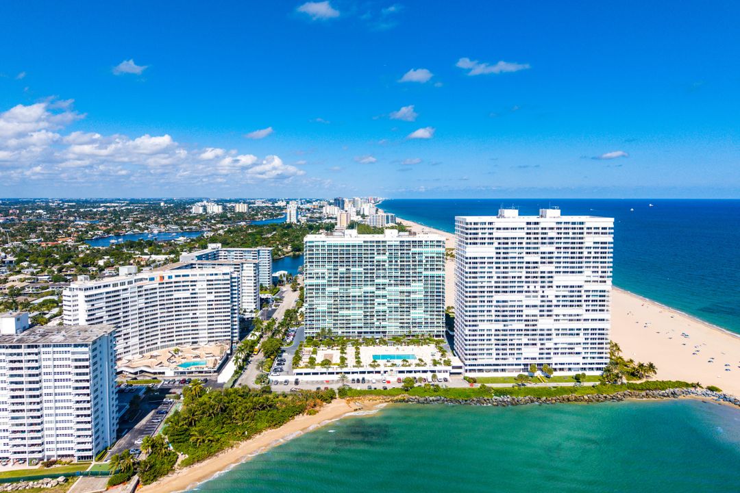 На продажу: $1,395,000 (4 спален, 4 ванн, 3003 Квадратных фут)