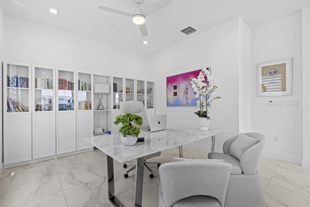 For Rent: $17,000 (6 beds, 6 baths, 5334 Square Feet)