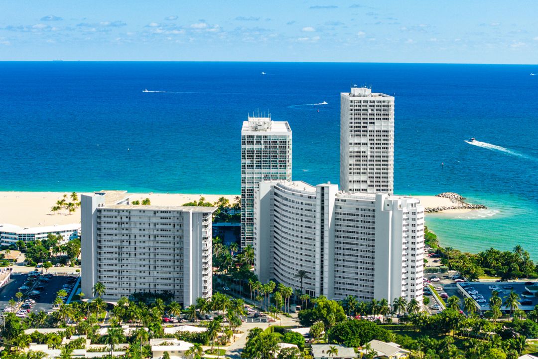 На продажу: $1,395,000 (4 спален, 4 ванн, 3003 Квадратных фут)