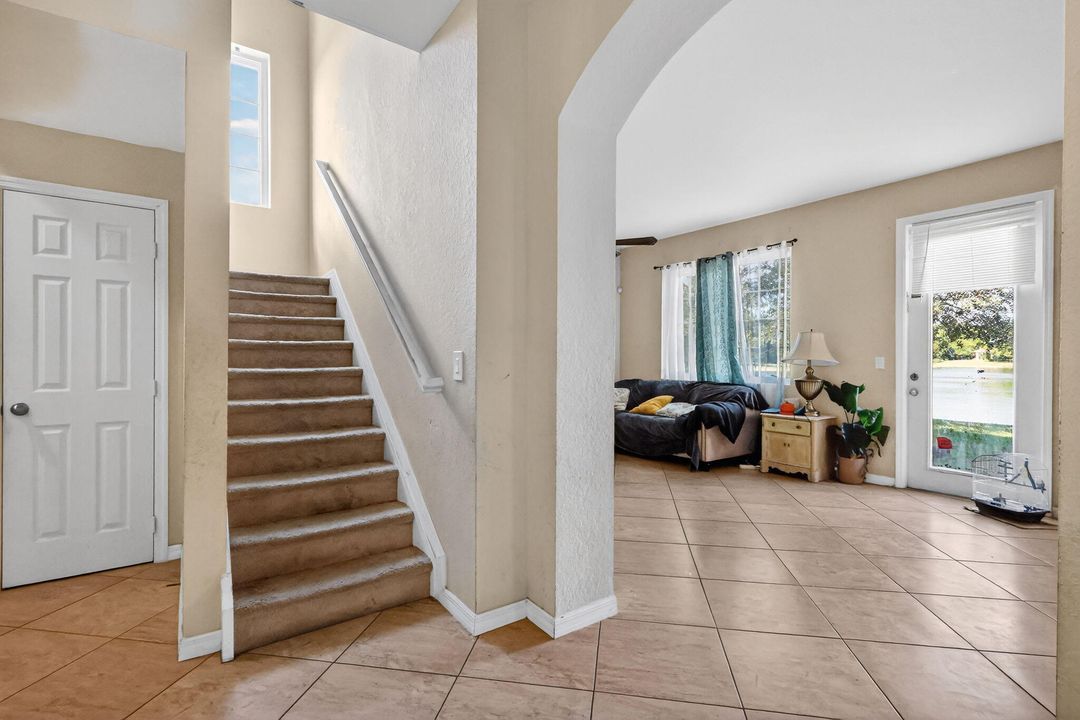 For Sale: $635,000 (4 beds, 2 baths, 2592 Square Feet)