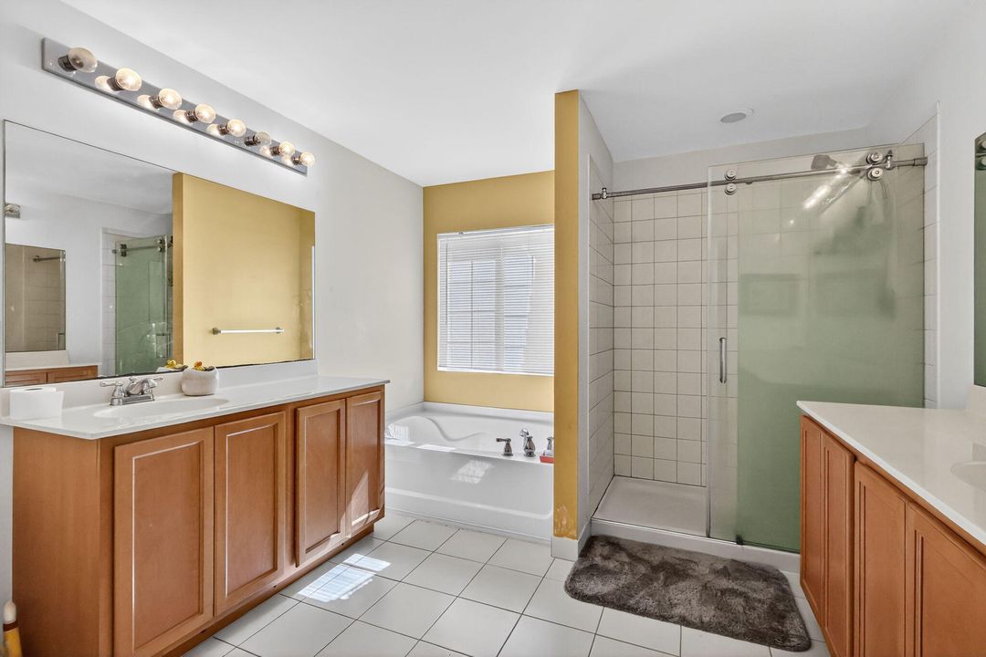 For Sale: $635,000 (4 beds, 2 baths, 2592 Square Feet)