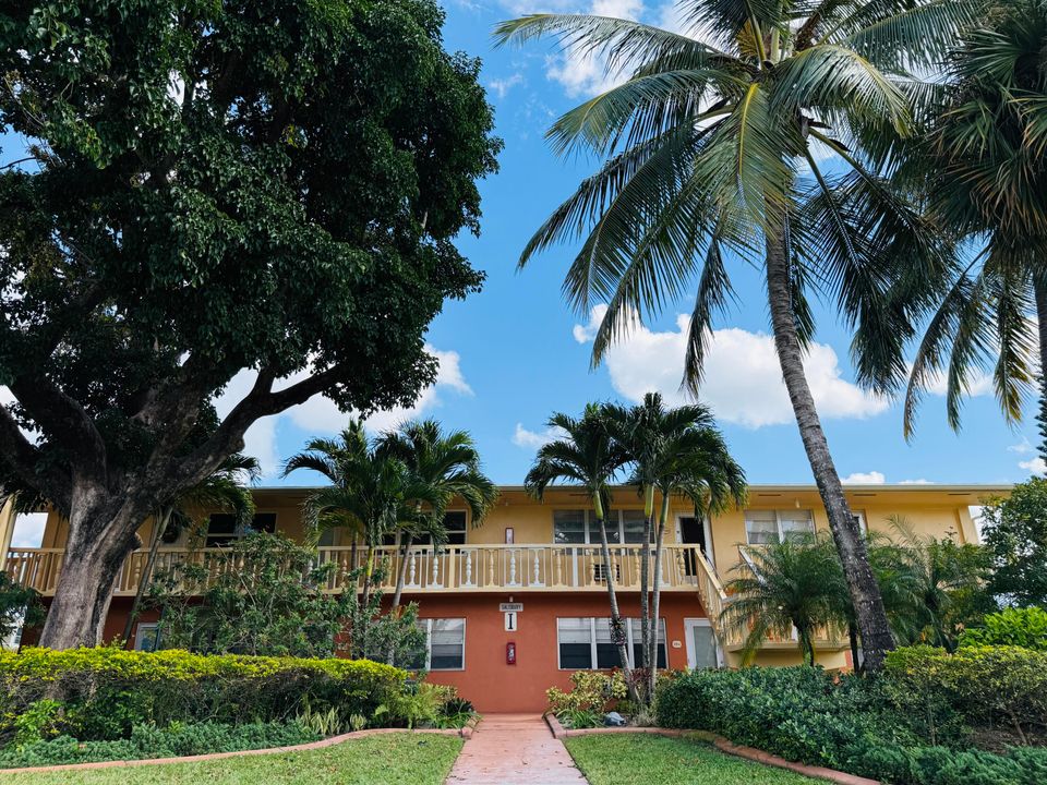 На продажу: $65,000 (1 спален, 1 ванн, 570 Квадратных фут)