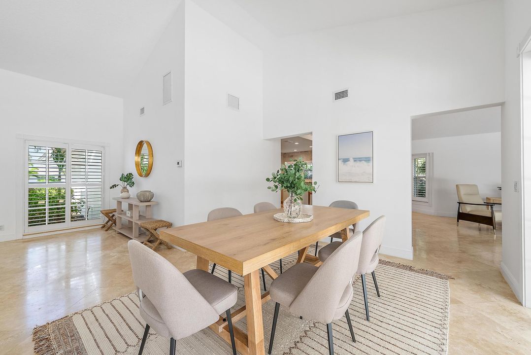 В аренду: $11,000 (3 спален, 2 ванн, 2586 Квадратных фут)